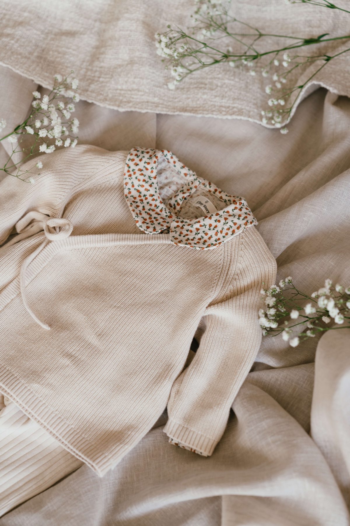 A Tiny Story - Baby Cardigan Snow - Afbeelding 10