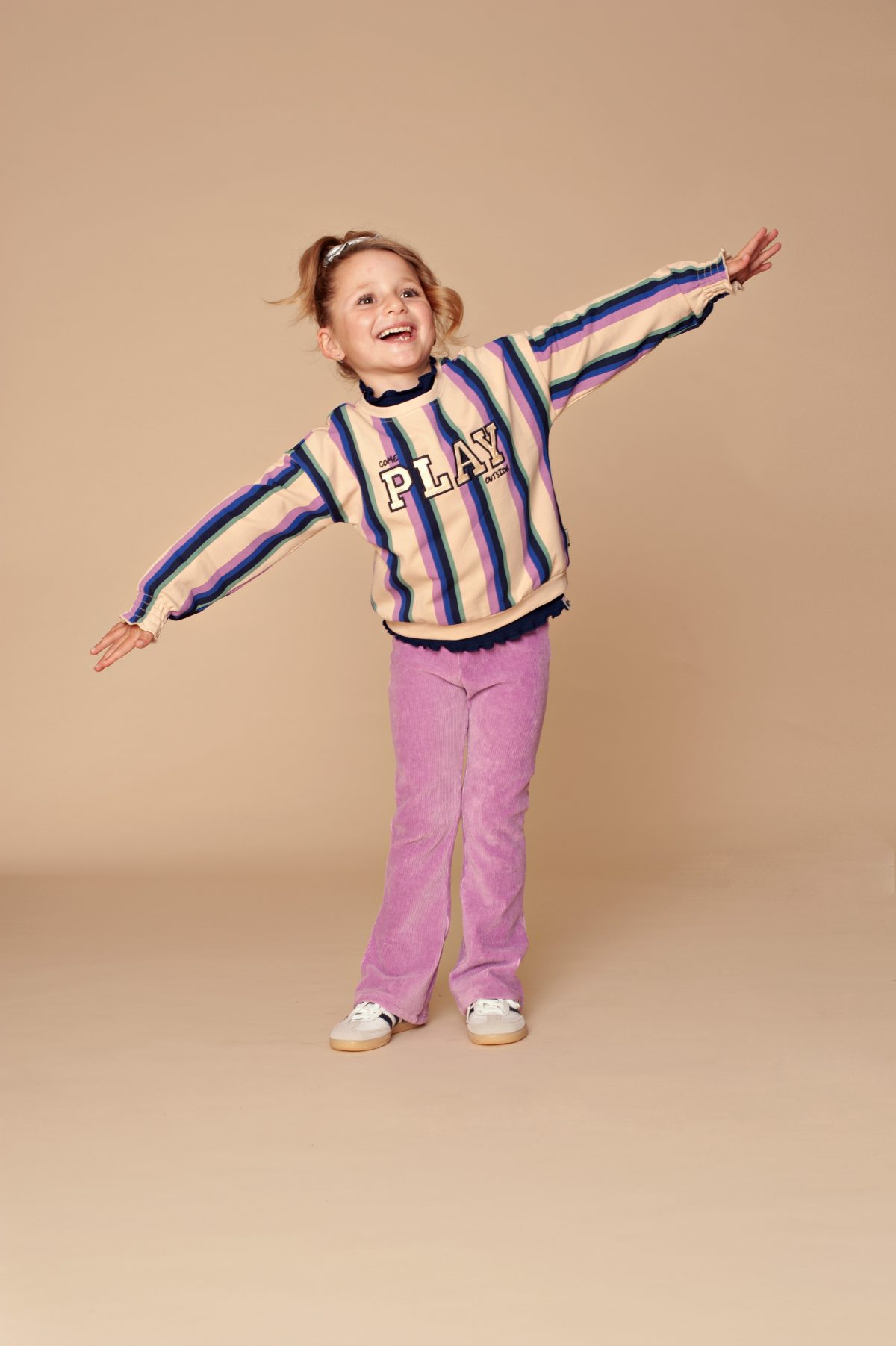 Stains & Stories - girls sweatshirt play - Afbeelding 2